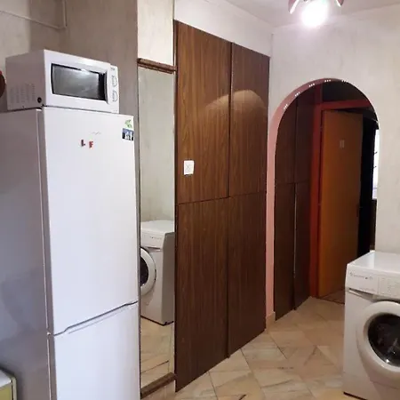 Budget-friendly 2br Near The Sea - Smart Layout For Privacy アパート *