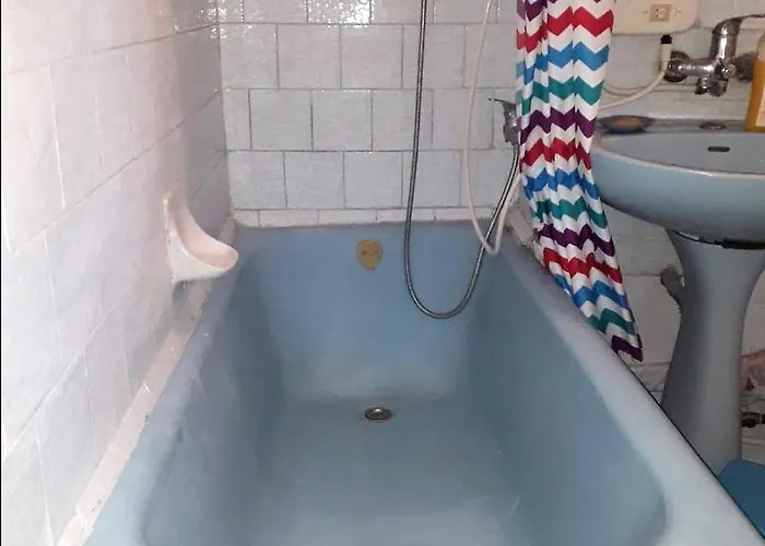 Budget-friendly 2br Near The Sea - Smart Layout For Privacy アパート *